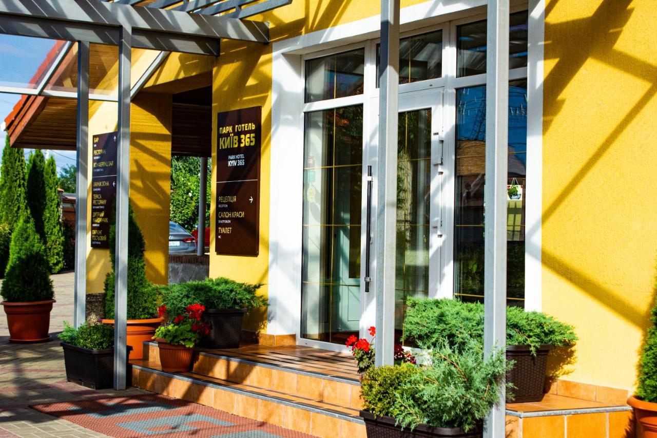 Kiev 365 Park Hotel Sofiivska Borshchahivka Exterior foto